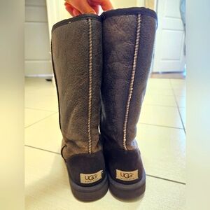 Chocolate Brown Classic Tall UGG boots  genuine leather genuine sheepskin lining